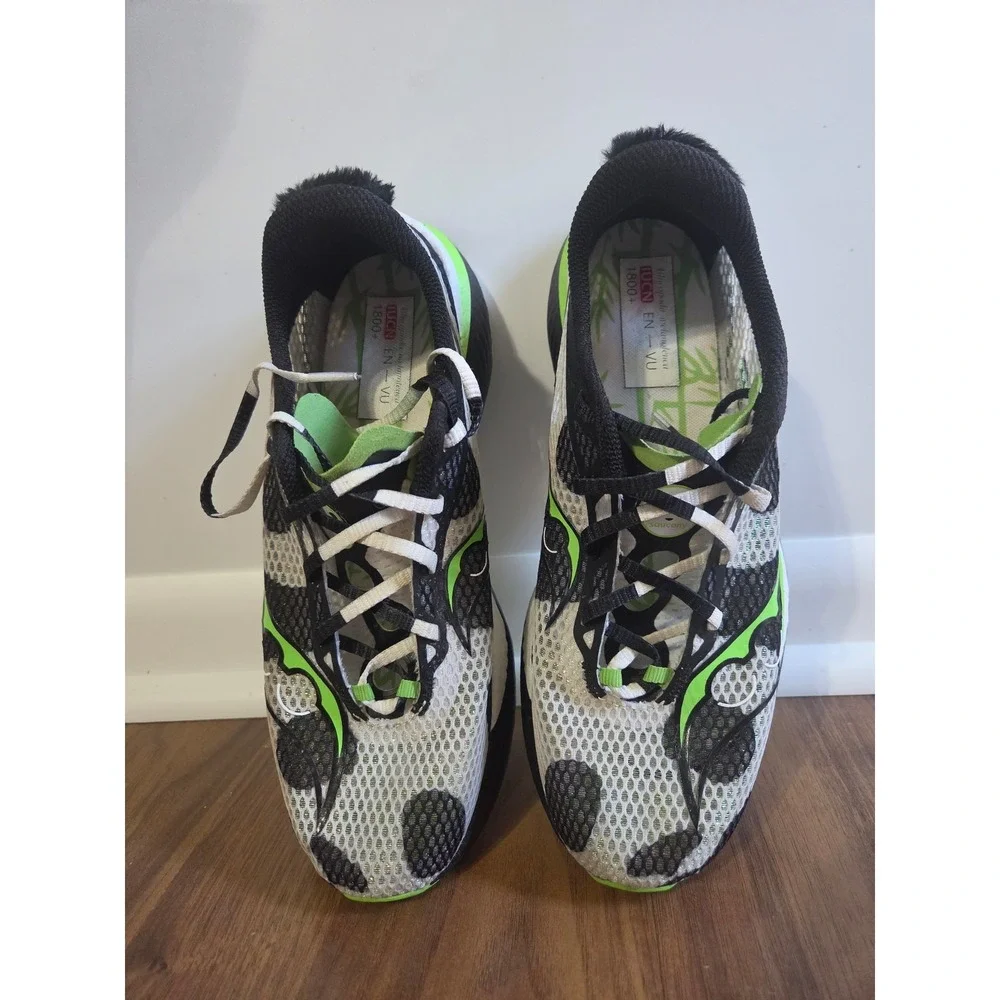 Saucony Endorphin Pro 3 Running Shoes Mens 9 White Black Green Good Panda Carbon